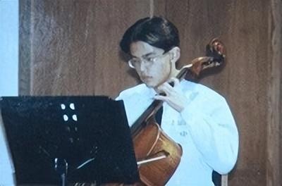 jayjay个人简介，Jay是谁介绍（周杰伦凭本事逆天改命—Jay人生境遇）