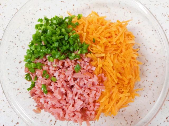 空气炸锅炸丸子，空气炸锅怎么做牛肉丸好吃（自制胡萝卜丸子）