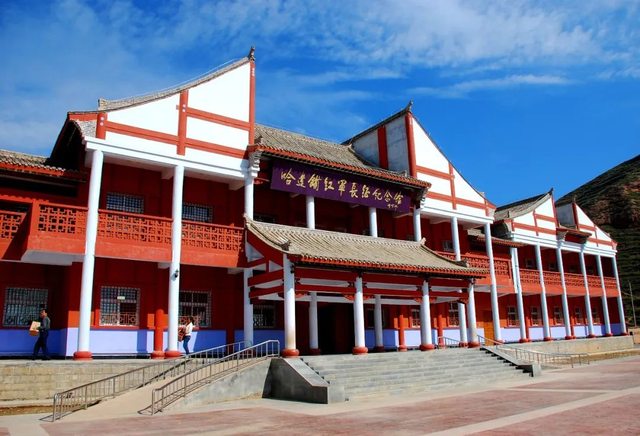 八月份适合去哪里旅游，8月份旅游去哪里好玩（甘肃推广发布“金九银十”八大旅游精品线路）