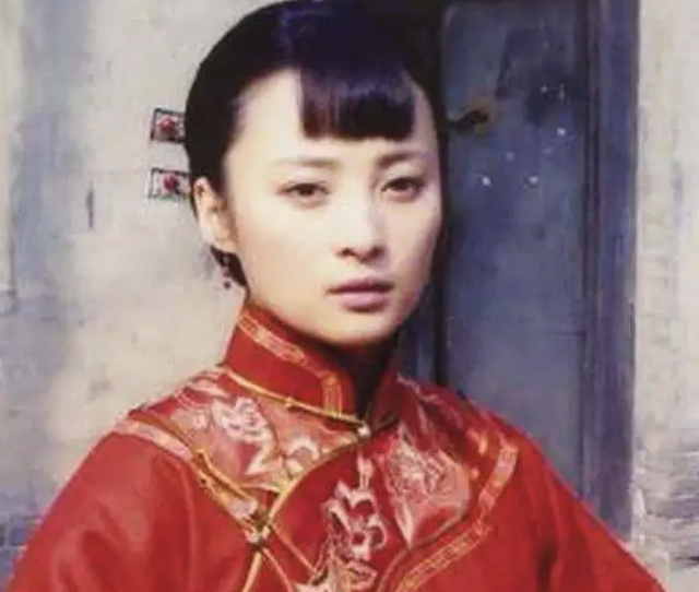 新上海滩方艳芸最后咋了，上海滩中的方艳芸（10位“大变脸”的内娱女神）