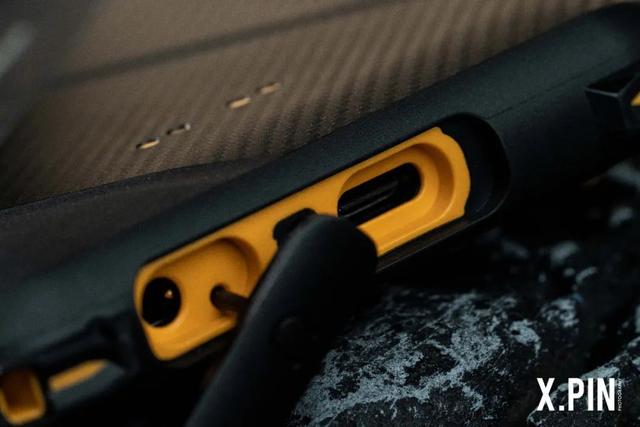 手机摄像头打不开，手机qq上摄像头打不开了怎么回事（一款货真价实的三防手机）