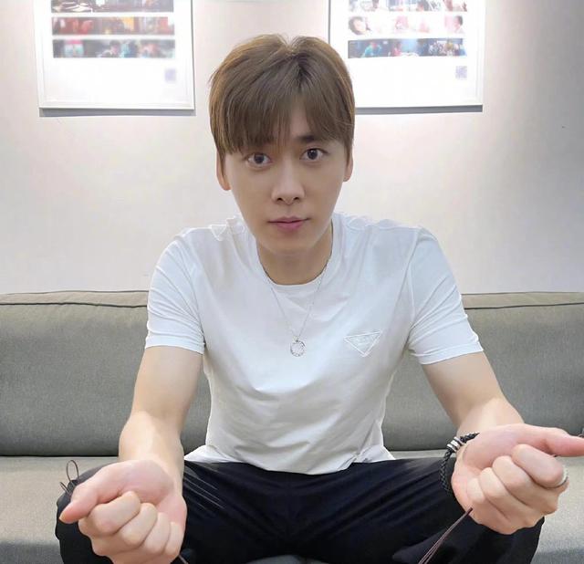回踩是什么意思，回踩均线是什么意思（说早就知道李易峰出事了）