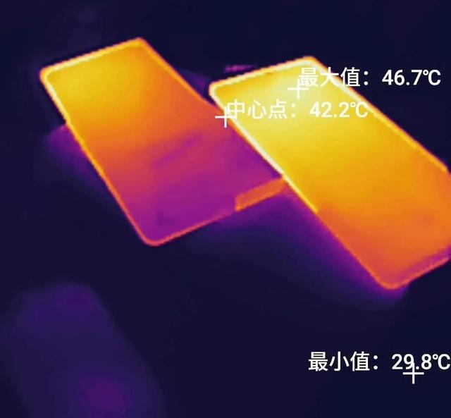 一款货真价实的三防手机，用起来到底有多离谱？