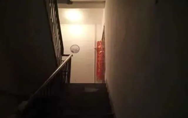 最美女孩胡伊萱，胡伊萱事件（2013年16岁护士好心送孕妇回家）