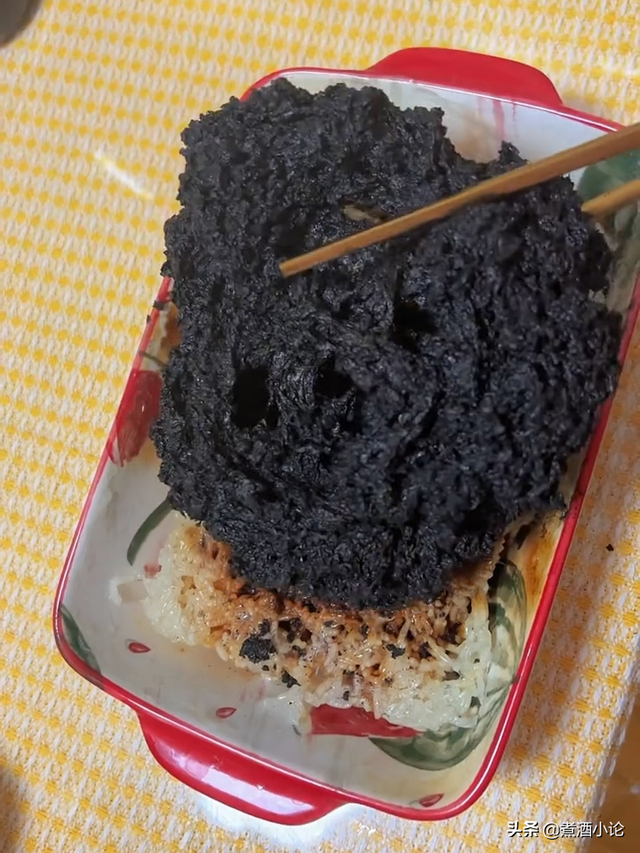 微波炉煮饭，微波炉怎样做米饭（结果做成了“煤炭盖饭”）