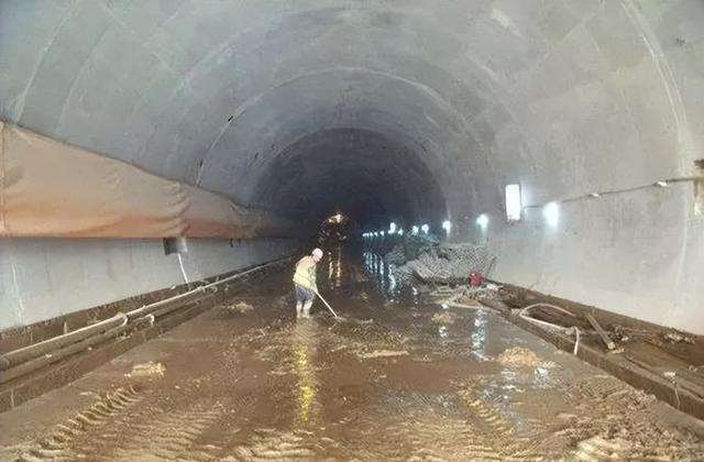 水玻璃的用途，水玻璃的用途及价格（水玻璃的用途及报价）