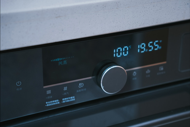 美的电烤箱怎么用，美的烤箱怎么用（美的D5微蒸烤炸一体机使用分享）