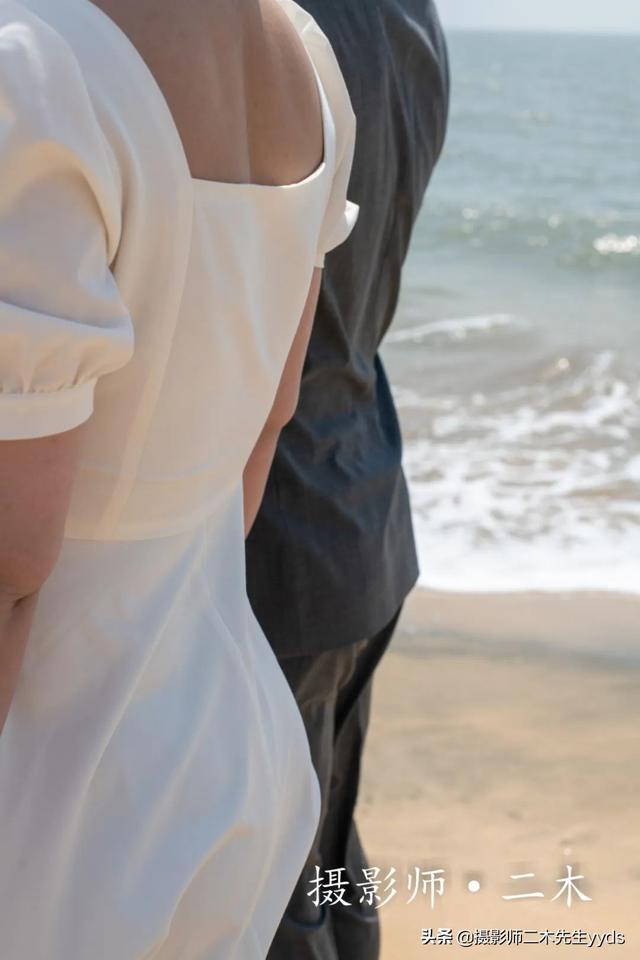 大雾四起 我在无人处爱你 云雾散尽 我爱你人尽皆知，大霆（随着秋天大雾的散尽）