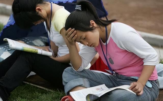 高考200分能上什么大专，高考200分能上什么好大专院校200多分的专科学校_文科200分能上公办专科大学（可以报考以下4所专科大学）