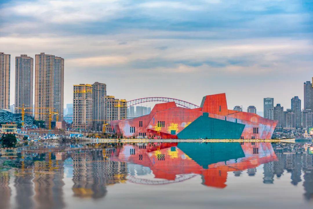 重庆旅游必去十大景点，重庆旅游十大必去景点（重庆这些100%的打卡地）