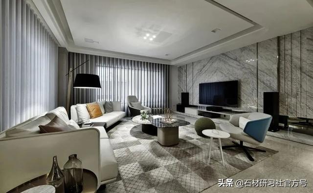 背景墙装饰材料，背景墙装饰材料有哪些（电视背景墙要高级）