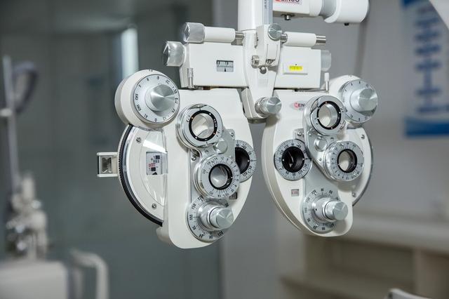 如何开眼镜店，开家眼镜店多少钱（眼视光知识：如何开眼镜店）