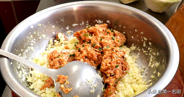 饺子配什么菜好，吃饺子配什么凉菜热菜（3种吉祥馅端上桌）