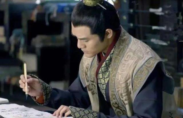 王莽是穿越者吗，王莽为什么被称为穿越者（“王莽”为什么被认为是个“穿越者”）