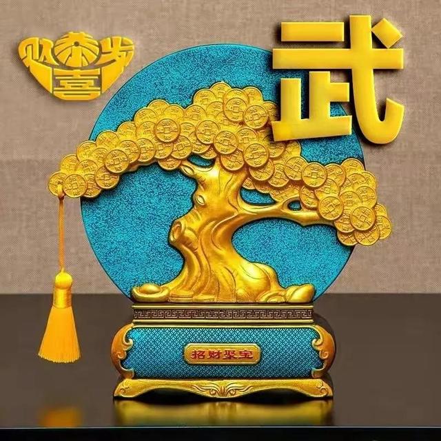 拿手机的头像女，来一波拿手机的头像（往期姓氏或全名微信头像和手机锁屏壁纸美图回顾欣赏）