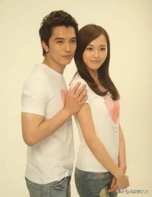唐嫣当初跟霍建华恋爱过吗，“双面甜心”唐嫣的上位史