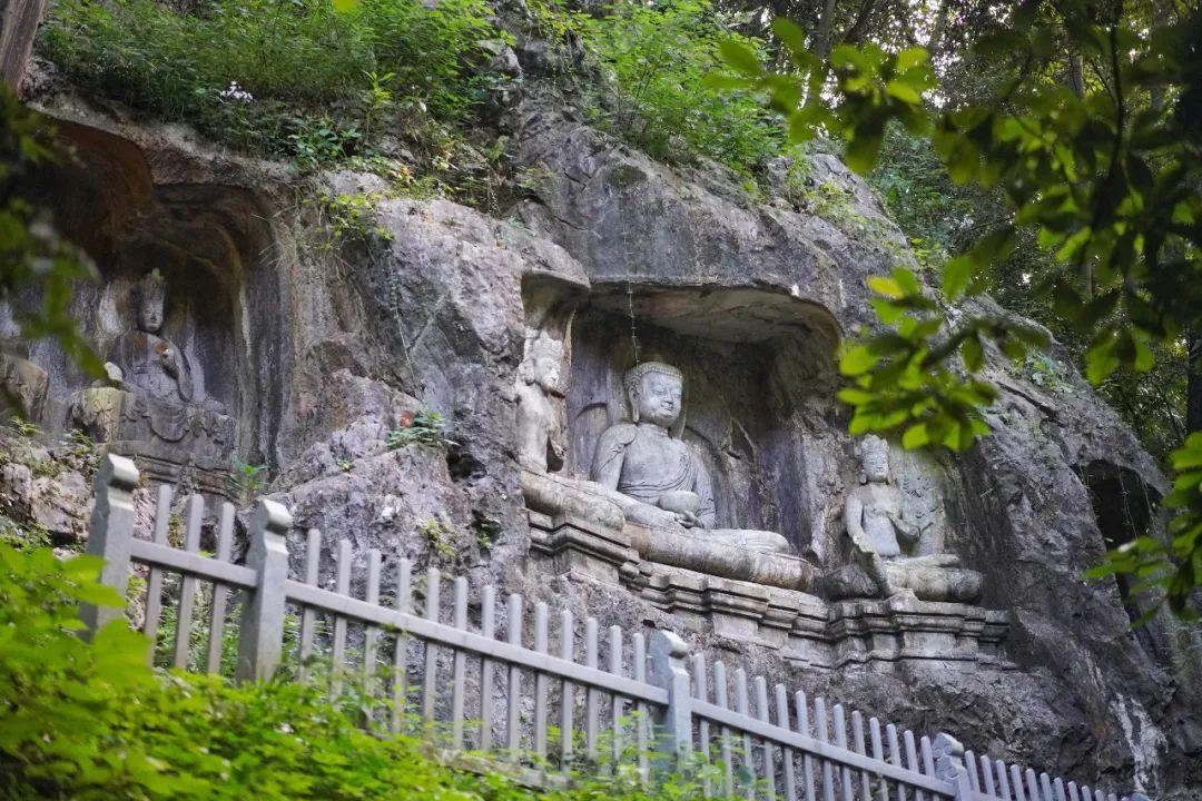 飞来峰石刻造像