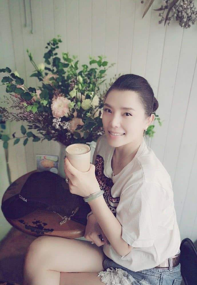 唐艺昕甄嬛传演的谁，唐艺昕在甄嬛传里演什么角色呢（“蛇蝎女孩”异军突起）