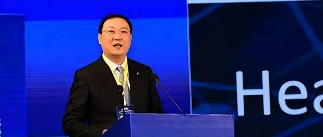 董卿老公密春雷终于现身！将重回工作岗位履职，夫妻俩已消失数月