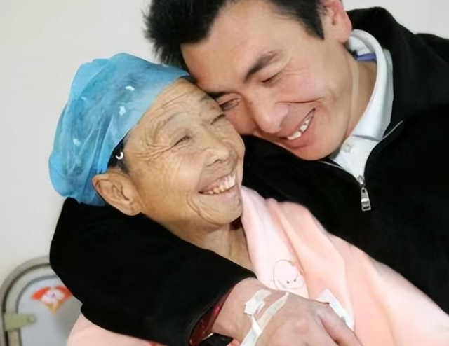 马玉琴李玉成夫妻，流口水与李玉成互动被无视