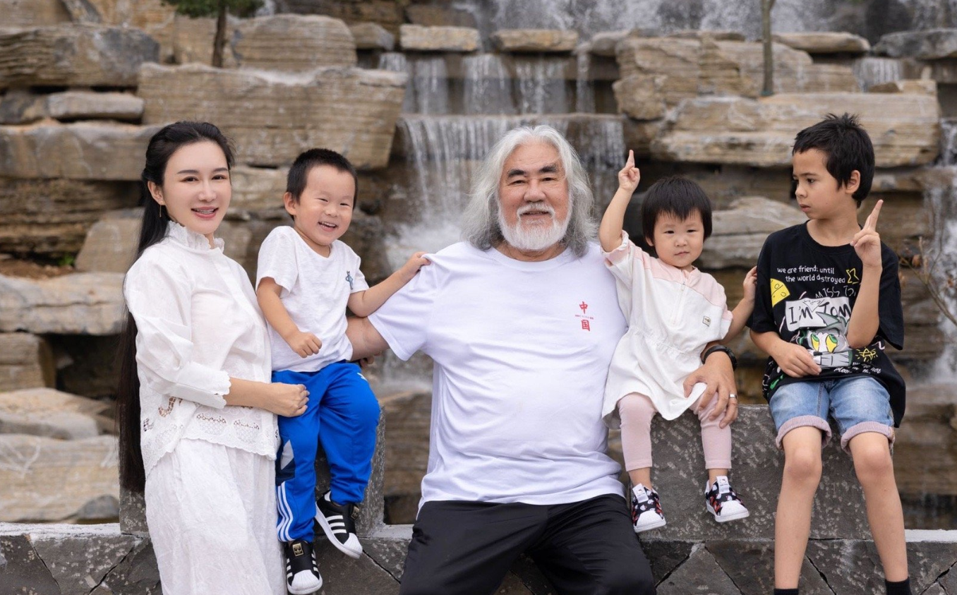 2020年怀孕生男生女表(6位老来得子的男明星) - 乐宝宝贝