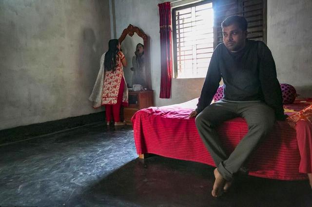 9.8分哭着看完的纪录片，看完这部纪录片我庆幸生在中国