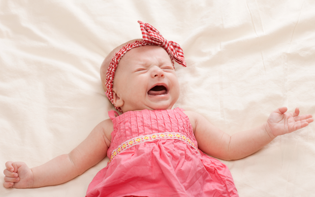 婴儿屁股红怎么办，新生婴儿屁股红怎么办（秋冬季宝宝容易出现红屁股怎么回事）