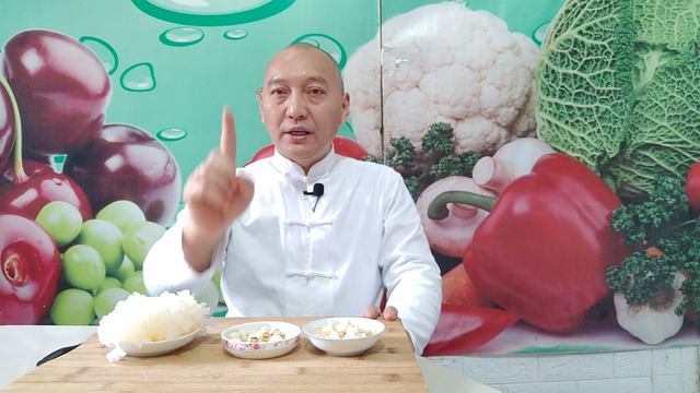 白木耳怎么做好吃，新鲜白木耳怎么做好吃（别让睡不着困扰你）