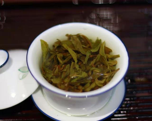 冰岛古树茶多少钱一斤，头春冰岛古树茶多少钱一斤（冰岛古树真正的价格）