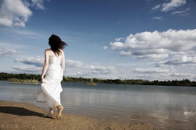 情感段子扎心语录，情感段子语录（极度现实且扎心的情感语录）