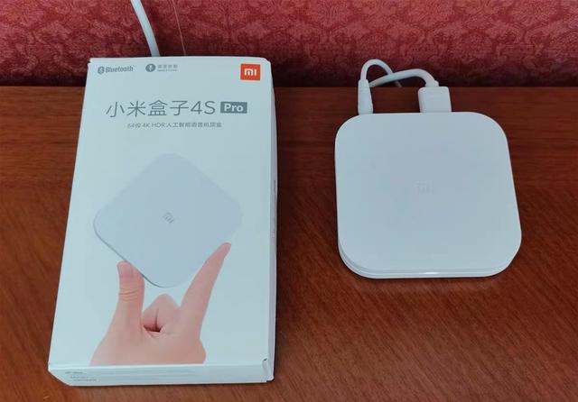 关于小米盒子和电视机顶盒的区别，机顶盒和小米盒子一样吗（电视盒子中的四大天花板）