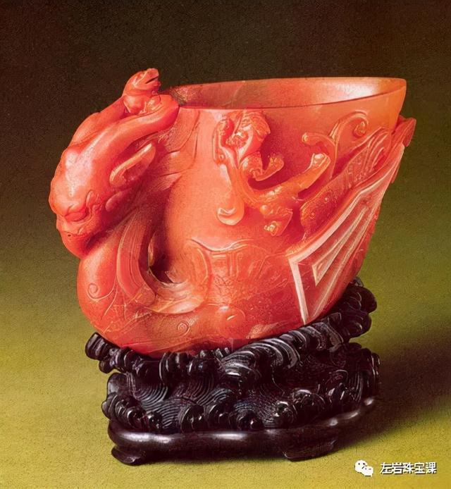 南红是什么，南红是什么地方（这篇你一定不容错过）
