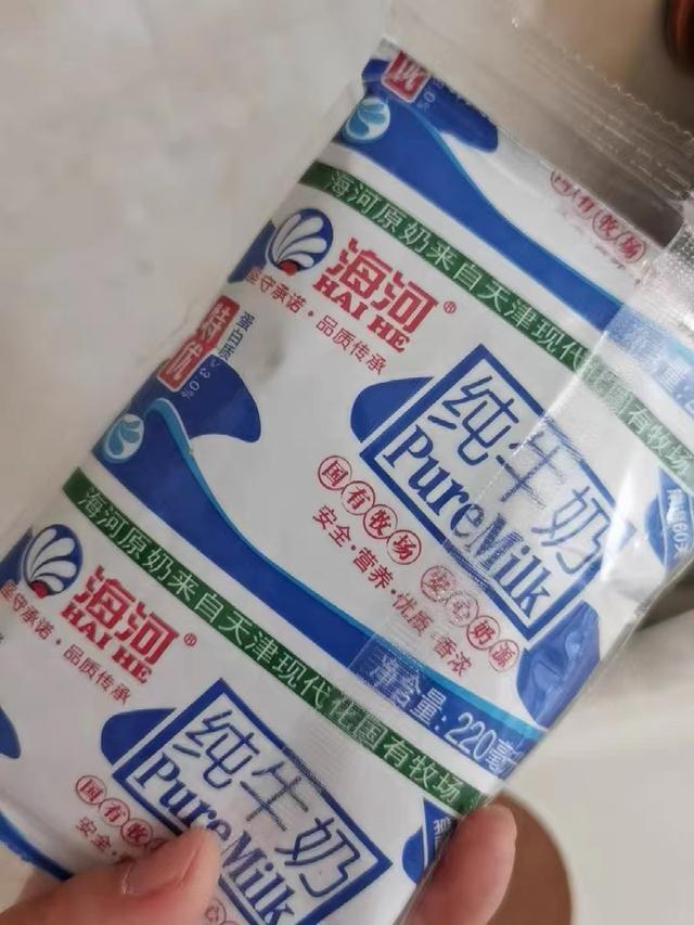 牛奶哪个牌子排名第一，进口牛奶品牌排行榜（哪些小品牌纯牛奶最好喝）