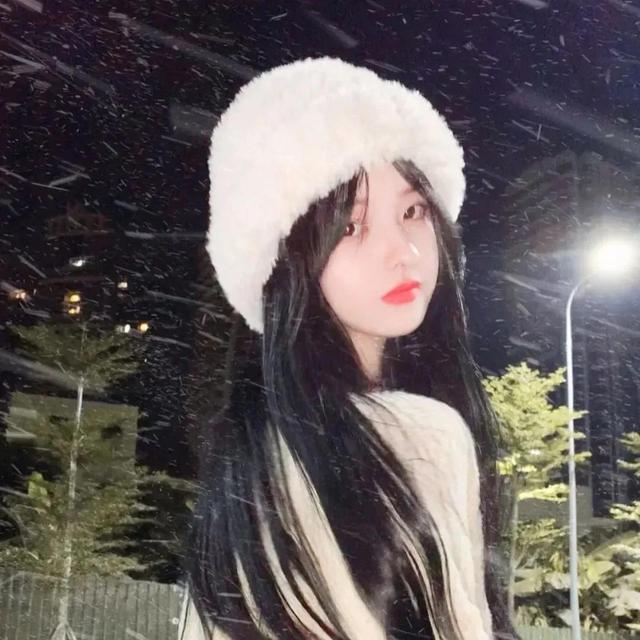 昵称女生简短好听霸气，2022最火网名（网名‖女生霸气昵称）