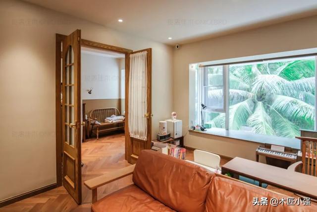 图书摆放造型，图书摆放造型图片大全（客厅图书馆美出新高度）