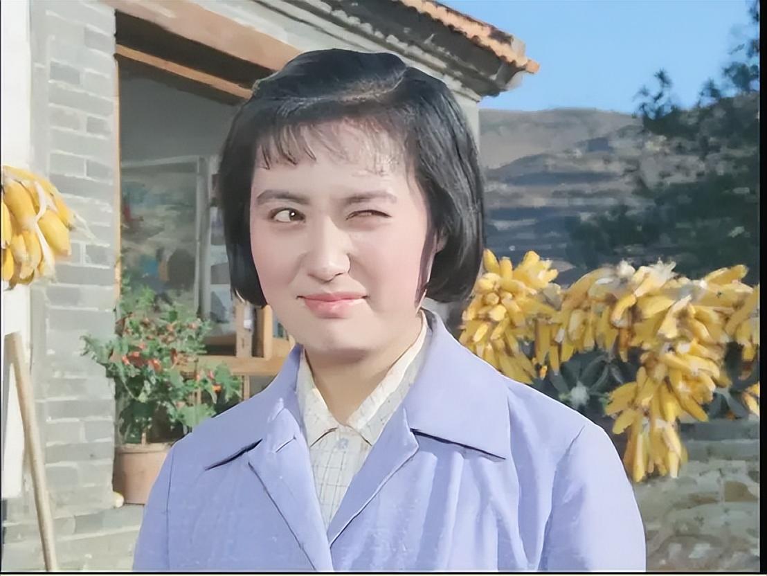 媳妇虐待老人被打回娘家!原味农村片《喜盈门》,经典从未超越!