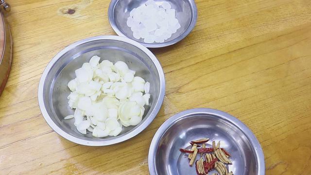 十大碱性食物排名，十大强碱性食物排名表（6种碱性食物要常吃）