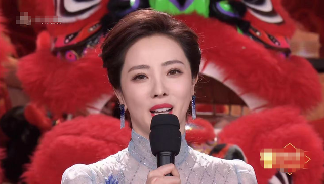 央视元宵晚会6大看点！马凡舒口红色号火了，金晨毛晓彤同台比美