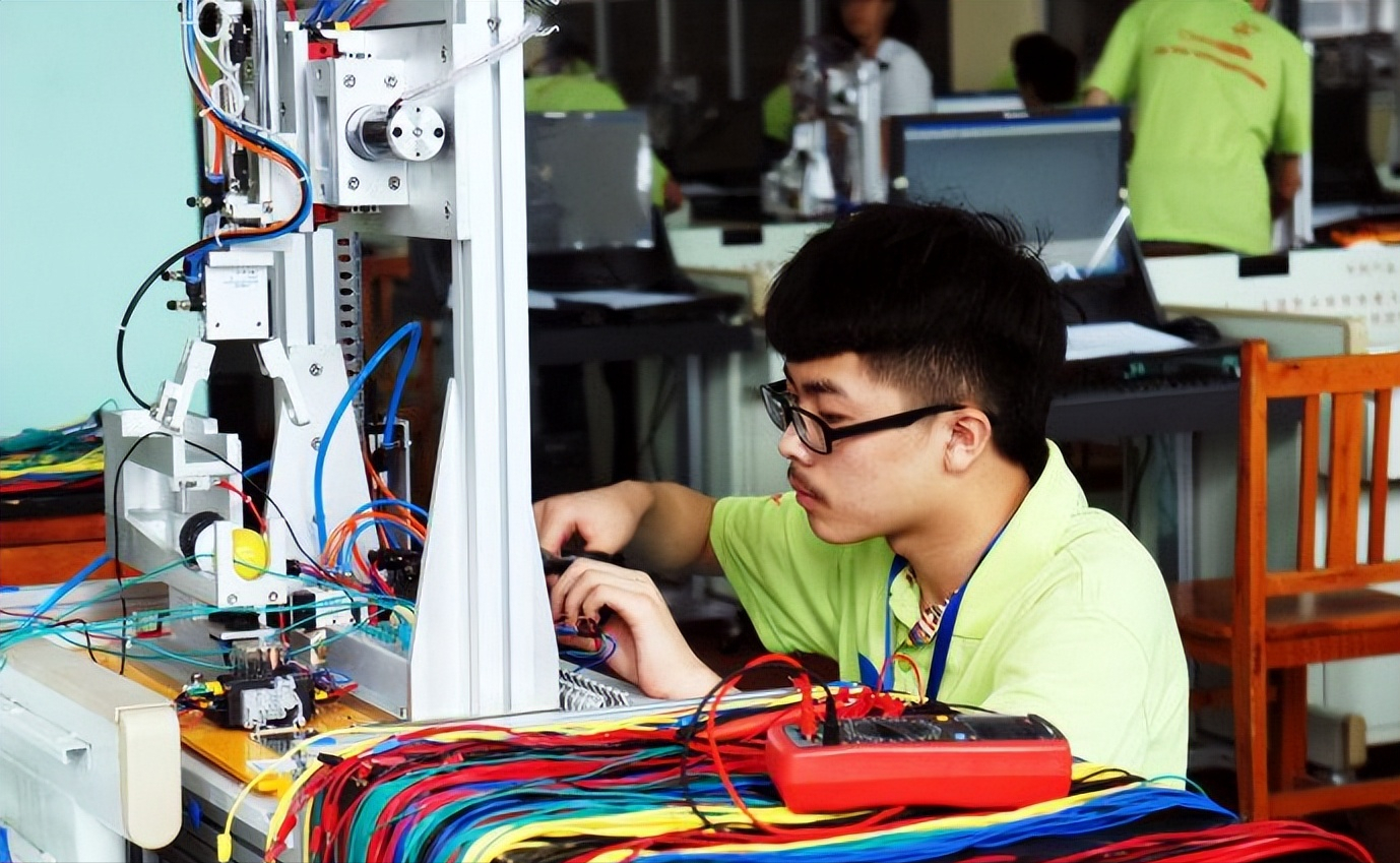 职教学校可以考大学吗（职业教育或有新变化）