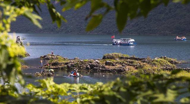 贵州旅游十大景点，贵州旅游十大景点排名千户苗寨（贵州十大冷门景点）
