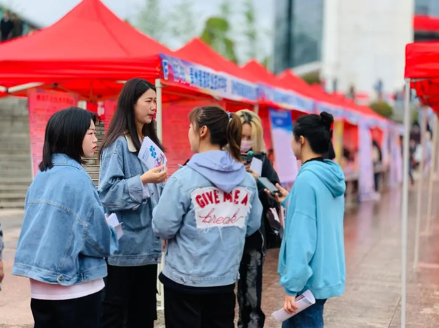 校招进国企算什么身份，校招进国企是正式工吗有编制吗（也就意味着和很多工作无缘了）