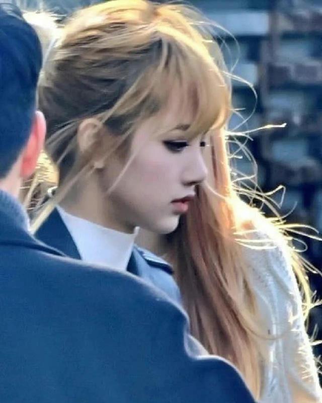 头像｜清纯女头 温柔美好微信，头像｜清纯女头 温柔美好（美女姐姐头像，可爱清纯）