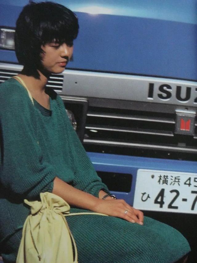 延生普佛视频唱诵，打普佛念什么经（这位女星真不愧是日娱神话…）