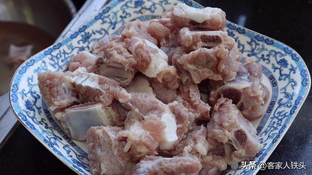 排骨煲的制作方法，一锅老广们百吃不腻的排骨煲