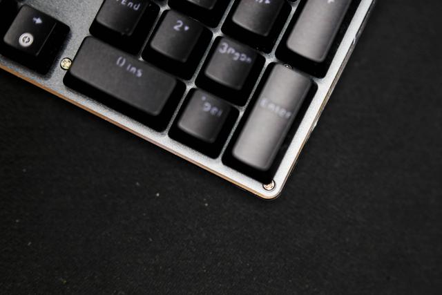 台式机调亮度按f几，笔记本调亮度（雷柏V520RGB合金版）