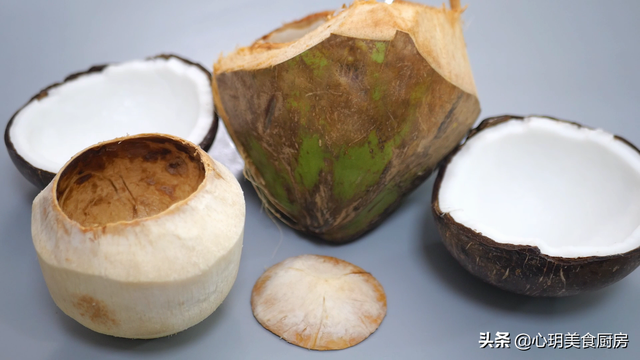 青椰子怎么打开，内行人开椰子取肉（超市买的青椰子怎么打开）
