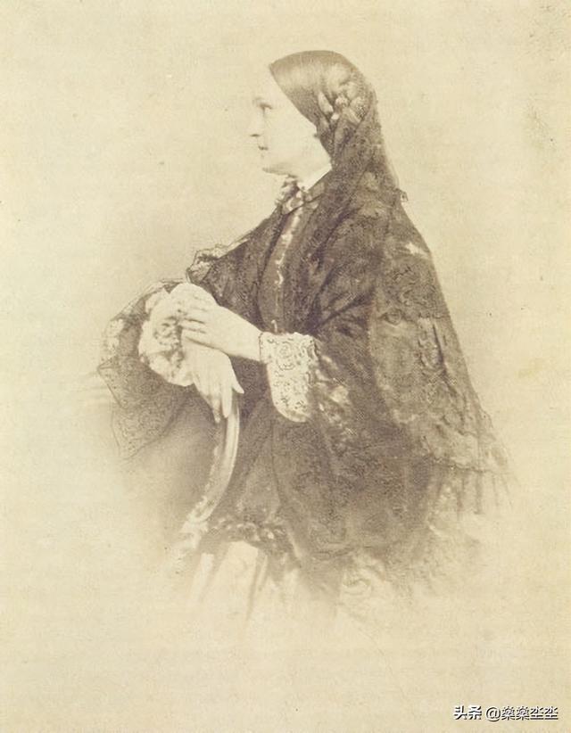 法国贵族女孩名字，法国女人名字（娜塔丽娅在普希金死后被人视作“红颜祸水”）