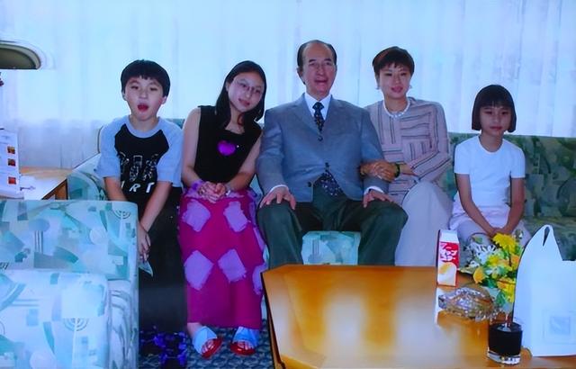 下降头是什么意思,下降头最简单的方法(何鸿燊的千金女儿们为何造型