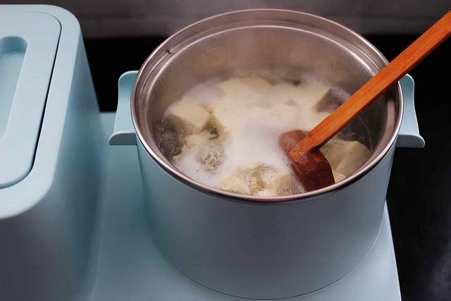 海蛎子汤有什么功效，海蛎子汤有什么功效和作用（海蛎子汤前来报到）