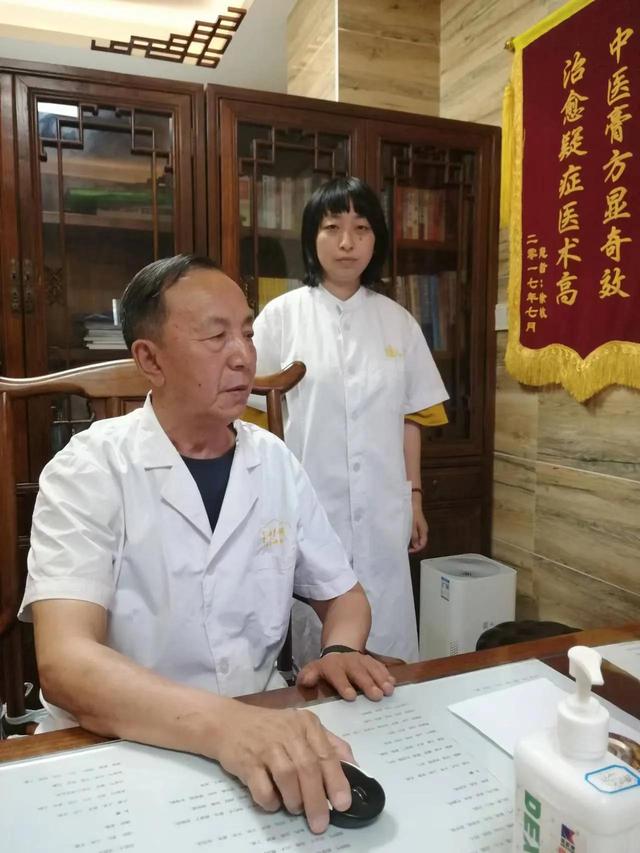 北京平心堂专家一览表，北京平心堂专家挂号多少钱（病猫日志跟诊见闻）